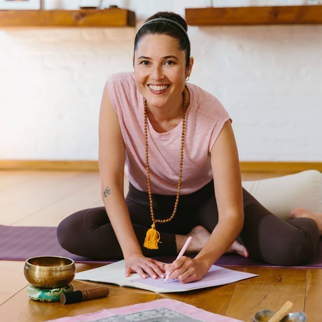 Yoga und kreatives Schreiben – ein WOrkshop im YogaWerk mit Gika Demandt