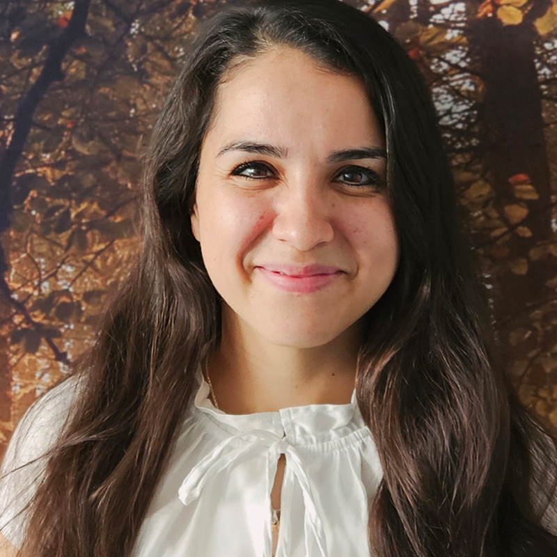 YogaWerk Berlin Tegel Team Yogalehrerin Lisa Bernsee